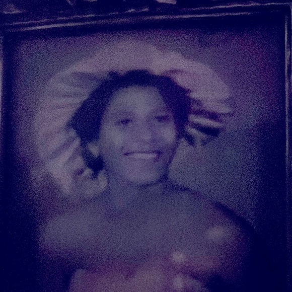 Meet your Posher, Linda - Picture 1 of 1